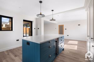 Photo 24- click for photo gallery